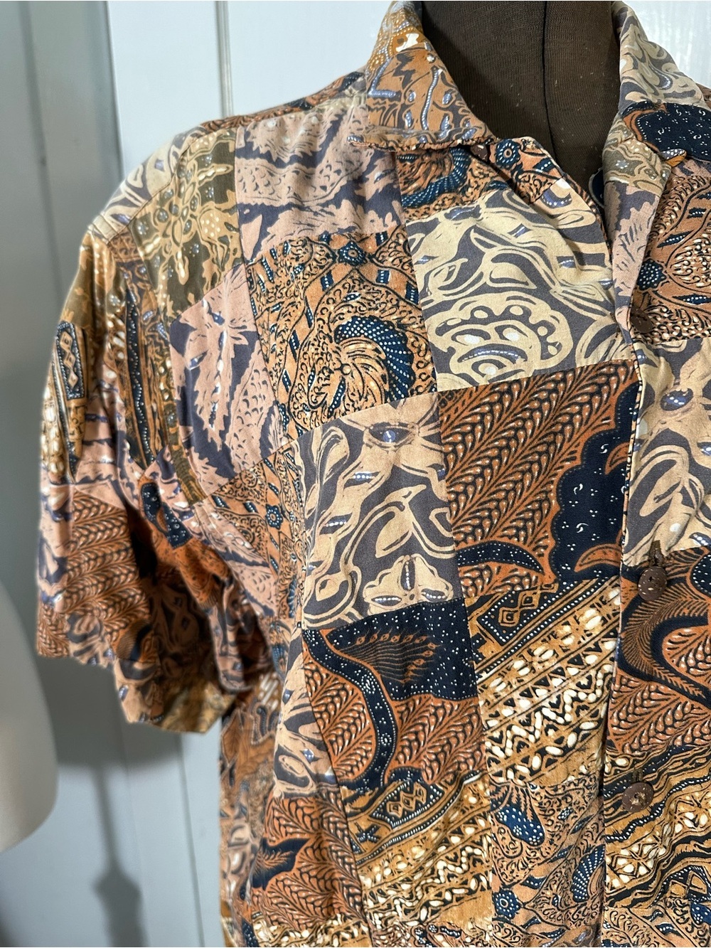 UFO vintage tiki Hawaiian VLV Brown paisley quilted Short-Sleeve Polo Shirt